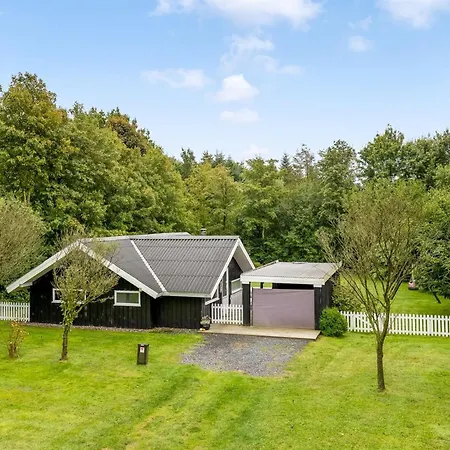 Semesterbostad Ejler - 30km From The Sea By Interhome *
